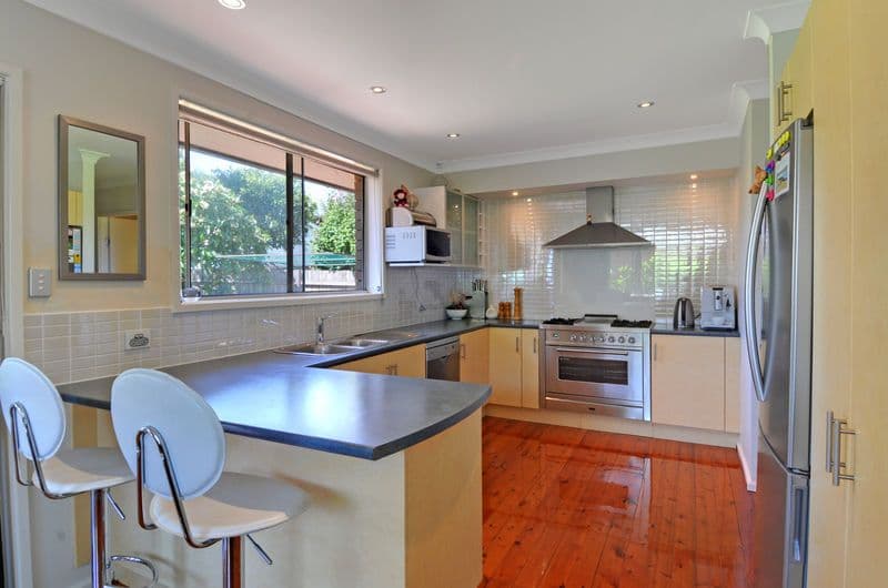 30 Attunga Avenue, KIAMA HEIGHTS NSW 2533, Kiama Heights - Thumbnail 3