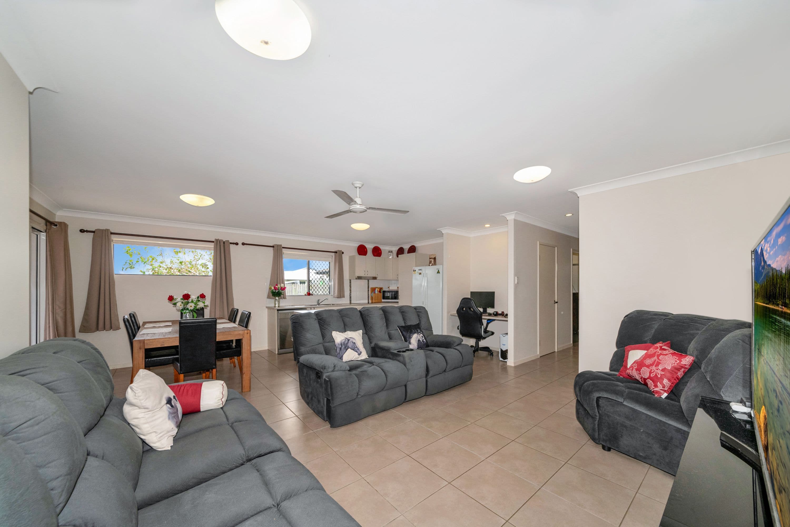 10 Sanderling Circuit, Kelso QLD 4815, Kelso - Thumbnail 3
