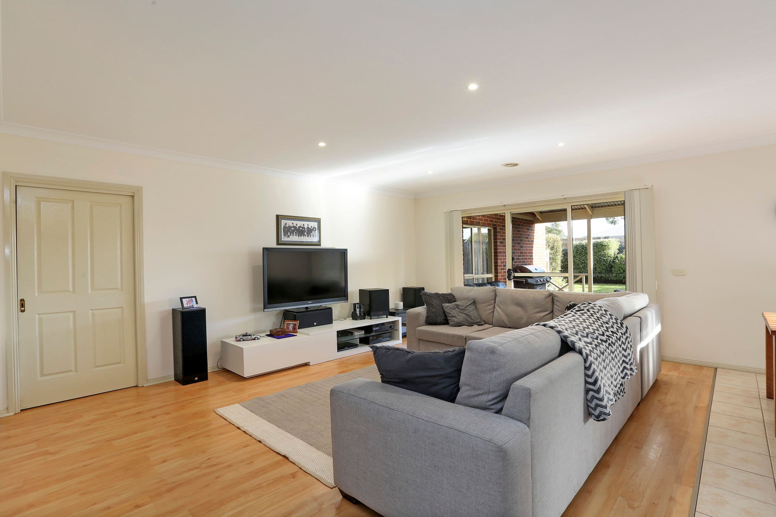 24 Pineview Court, Lara VIC 3212, Lara - Thumbnail 4