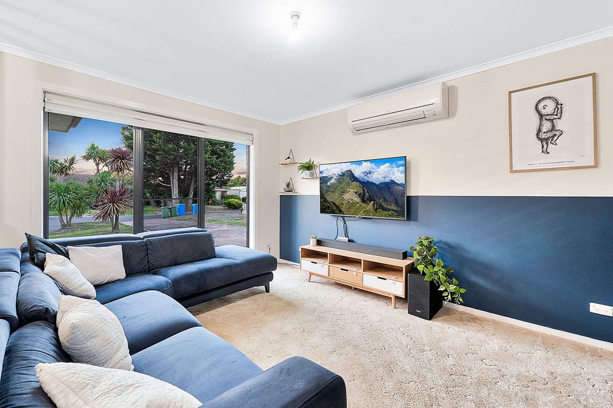 6 Bamboo Court, Cranbourne North VIC 3977, Cranbourne North - Thumbnail 4