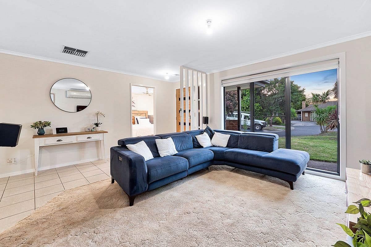 6 Bamboo Court, Cranbourne North VIC 3977, Cranbourne North - Thumbnail 5
