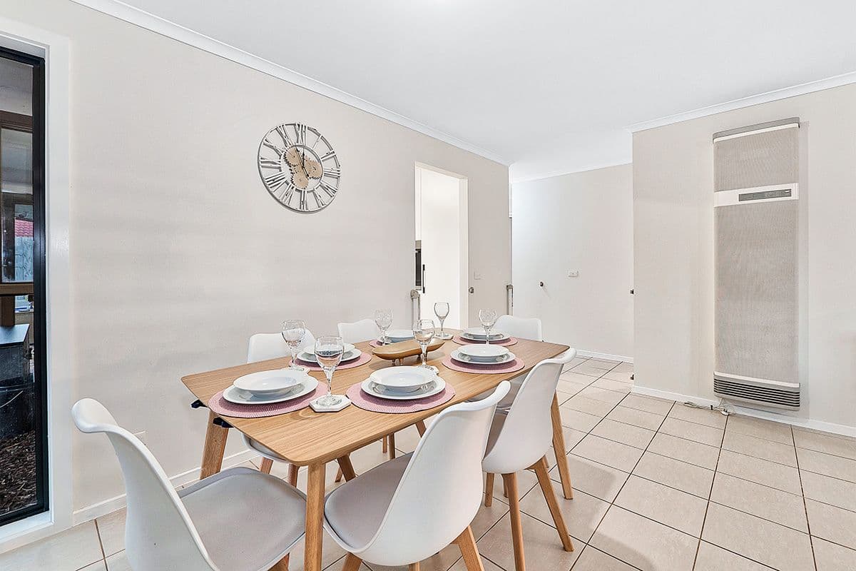 6 Bamboo Court, Cranbourne North VIC 3977, Cranbourne North - Thumbnail 8