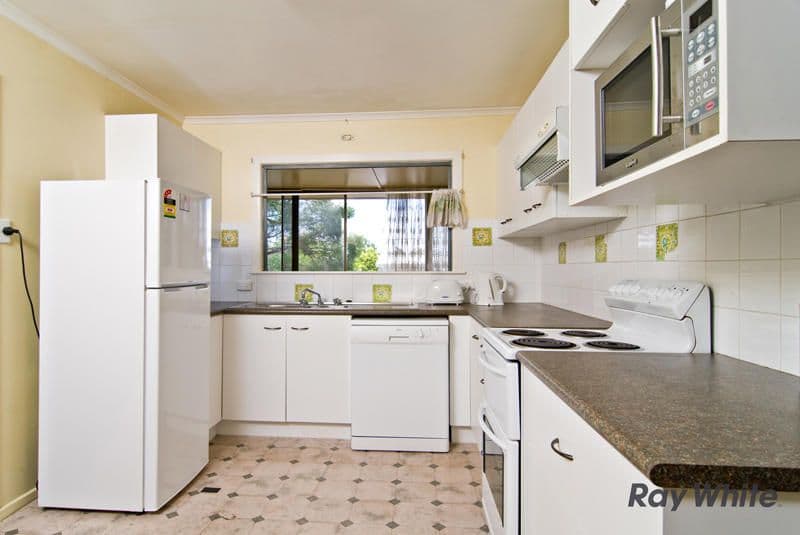 4 Kendrey Street, STAFFORD HEIGHTS QLD 4053, Stafford Heights - Thumbnail 5