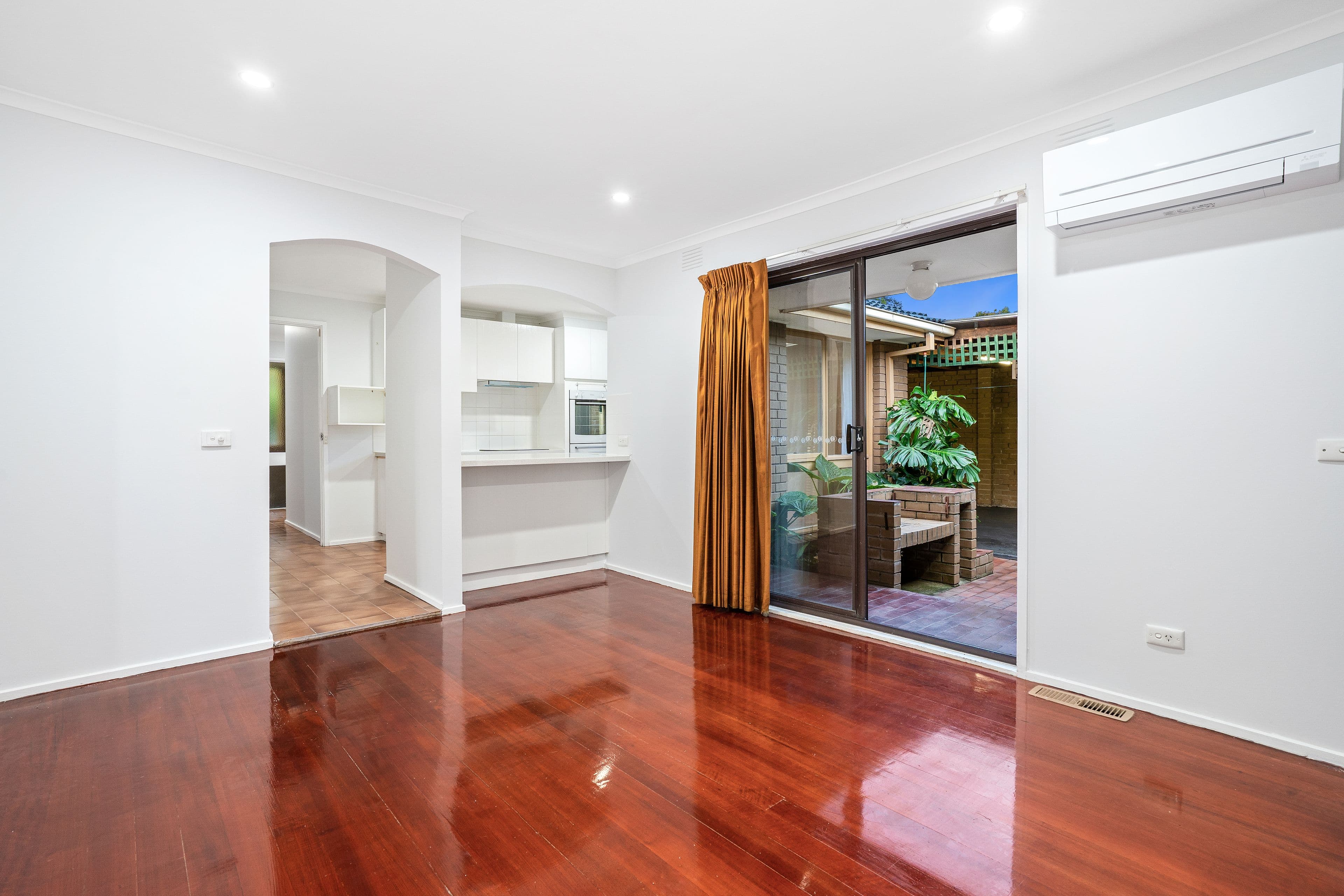 Unit 2/33 Kurrajong Drive, Altona Meadows - Thumbnail 4