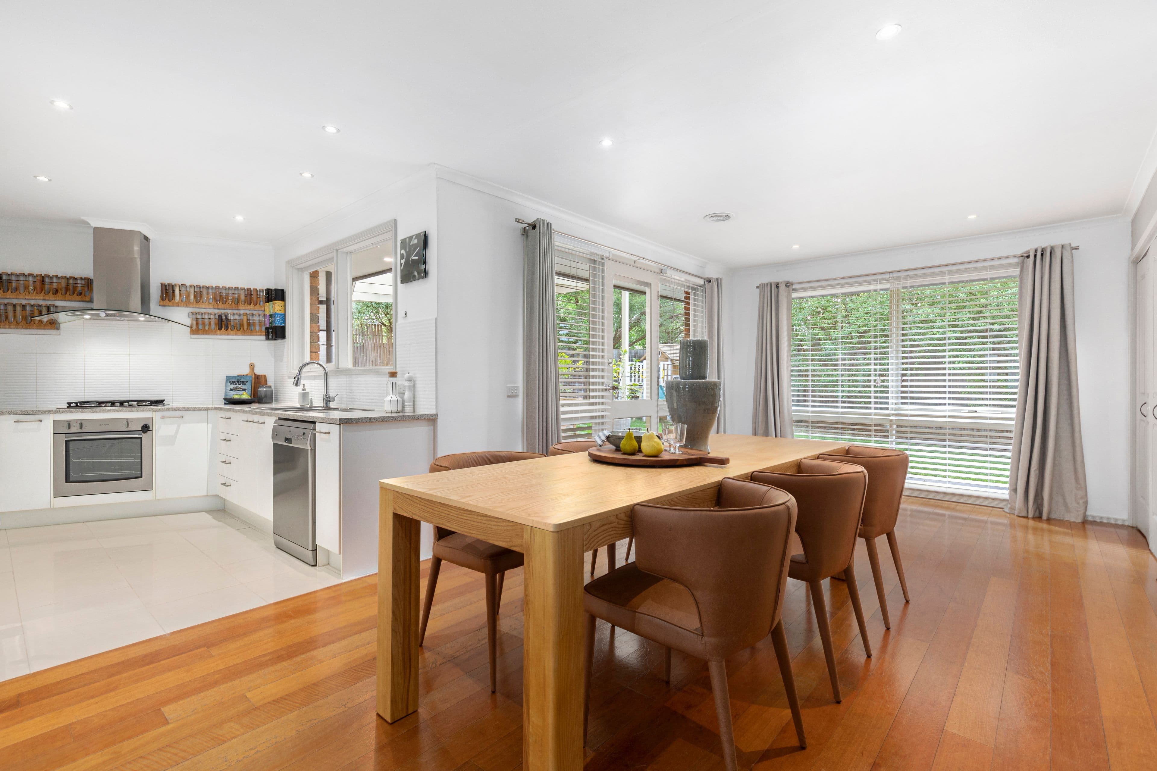 5 Snowdon Drive, Cheltenham VIC 3192, Cheltenham - Thumbnail 7