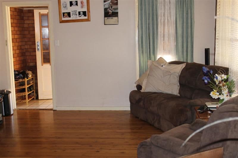 16 Bailey Street, DUBBO NSW 2830, Dubbo - Thumbnail 3