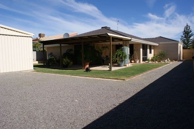 10 Sundew Avenue, PORT DENISON WA 6525, Port Denison - Thumbnail 4