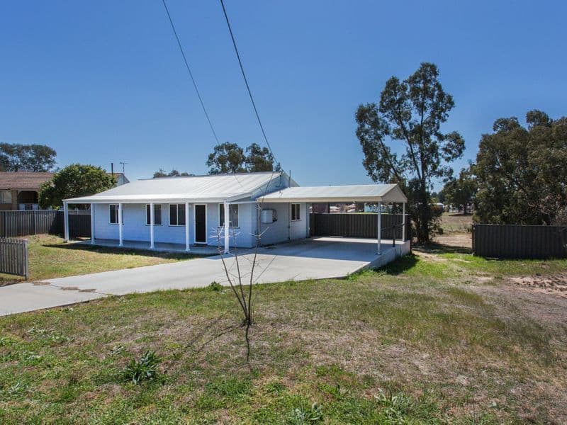 23 Taragala Street, Cowra - Image 1