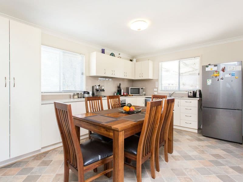 23 Taragala Street, Cowra - Thumbnail 3