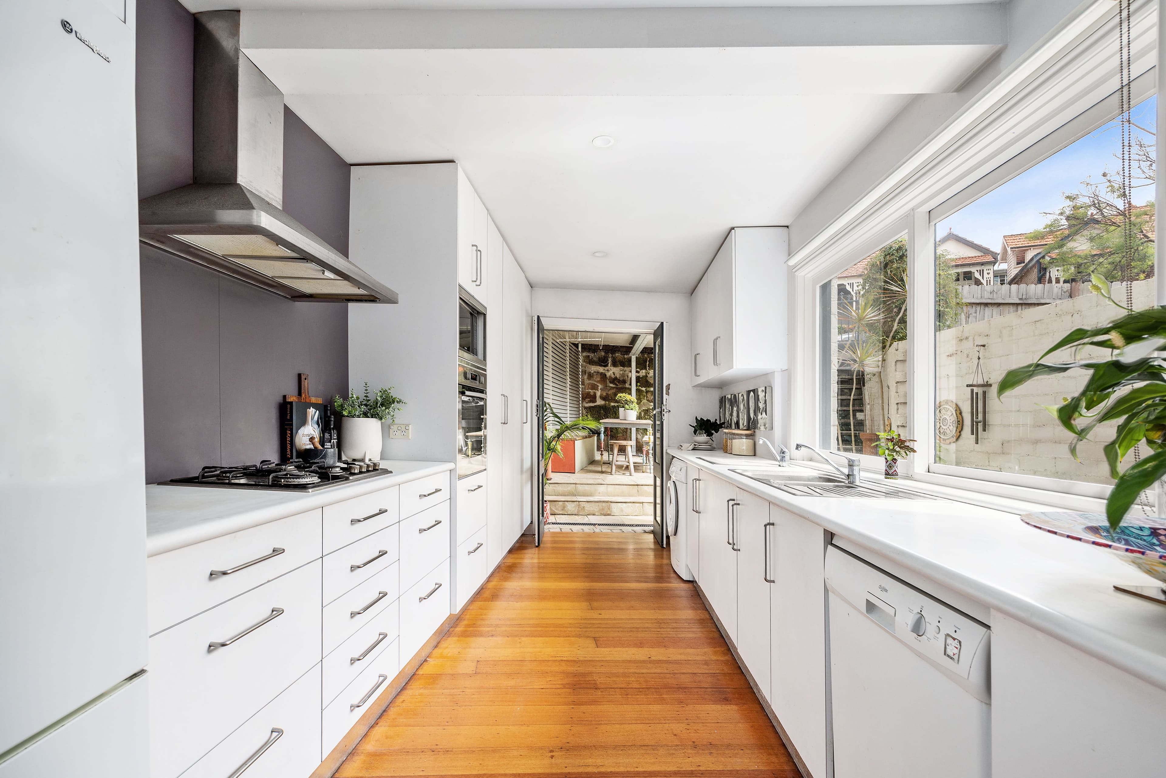 33 Willoughby Street, Kirribilli NSW 2061, Kirribilli - Thumbnail 4