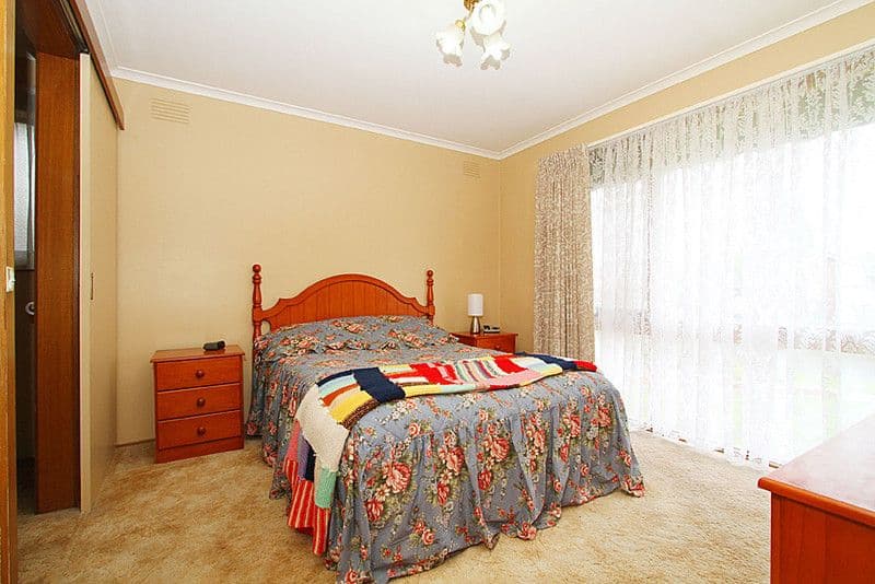 11 Fraser Close, MILL PARK VIC 3082, Mill Park - Thumbnail 6