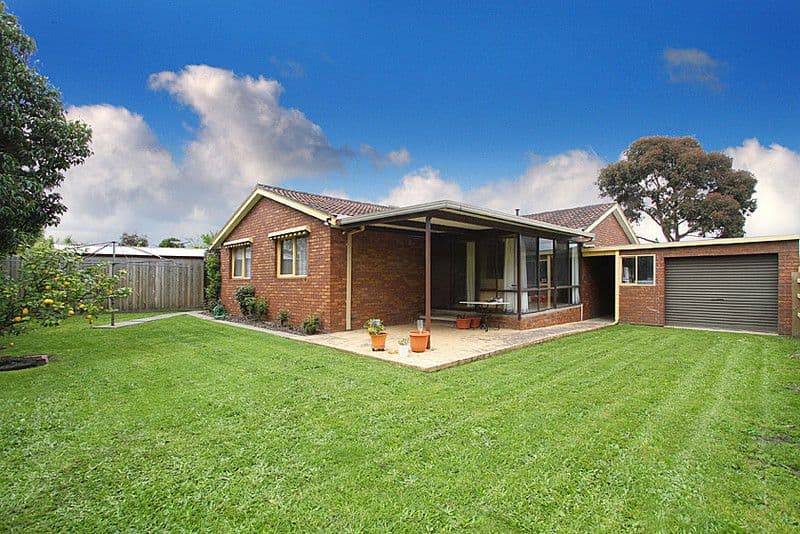 11 Fraser Close, MILL PARK VIC 3082, Mill Park - Thumbnail 8
