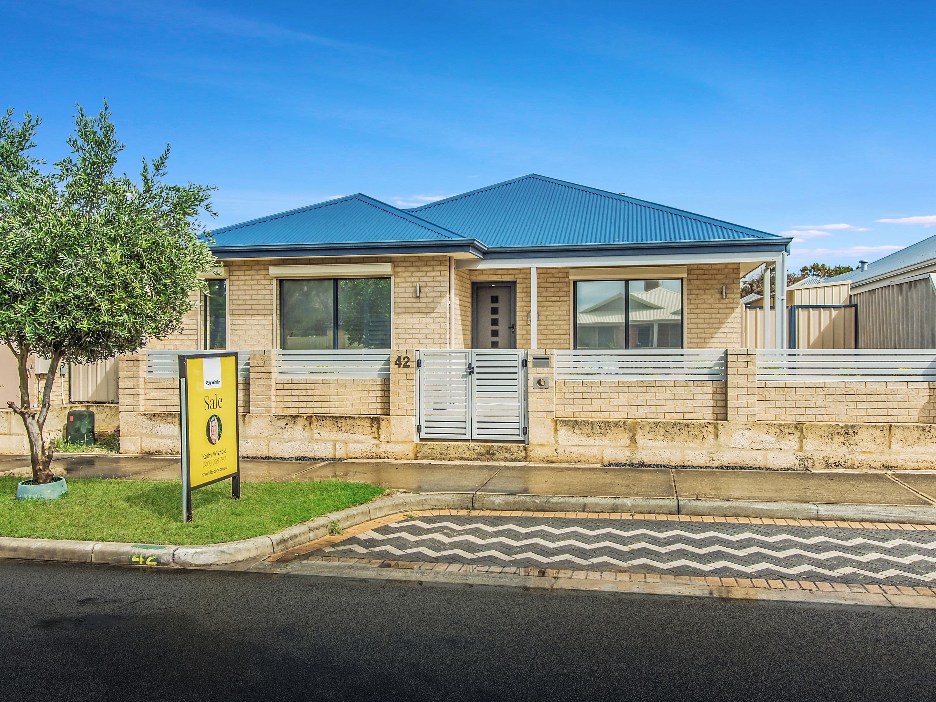 42 Belgravia Terrace, Rockingham WA 6168, Rockingham - Image 1