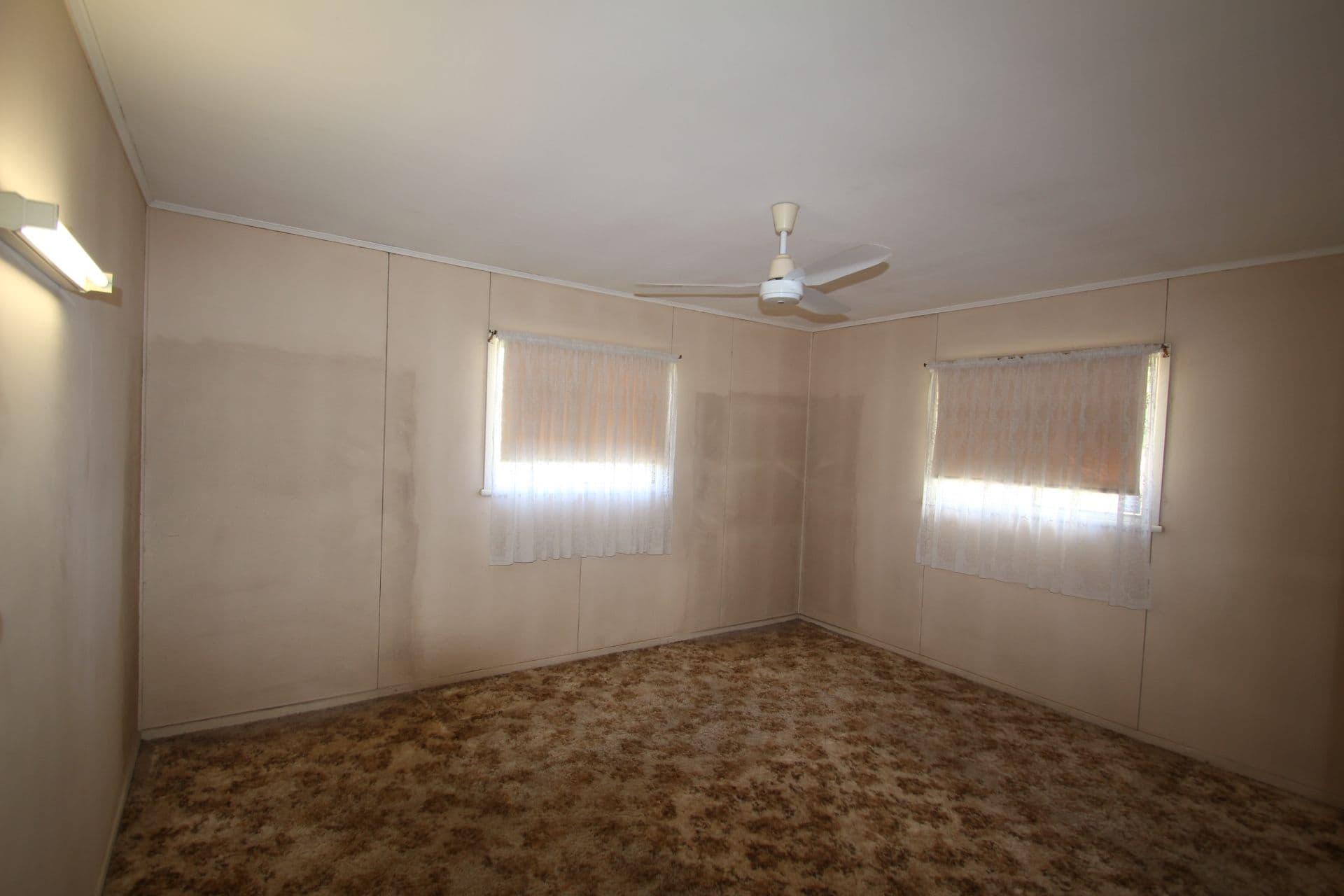 146 Ruthven Street, North Toowoomba QLD 4350, North Toowoomba - Thumbnail 8