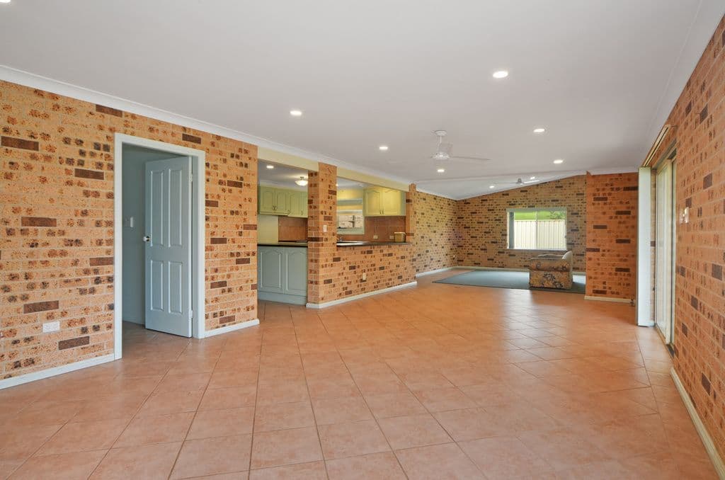 25 Wallis Close, Flinders - Thumbnail 4