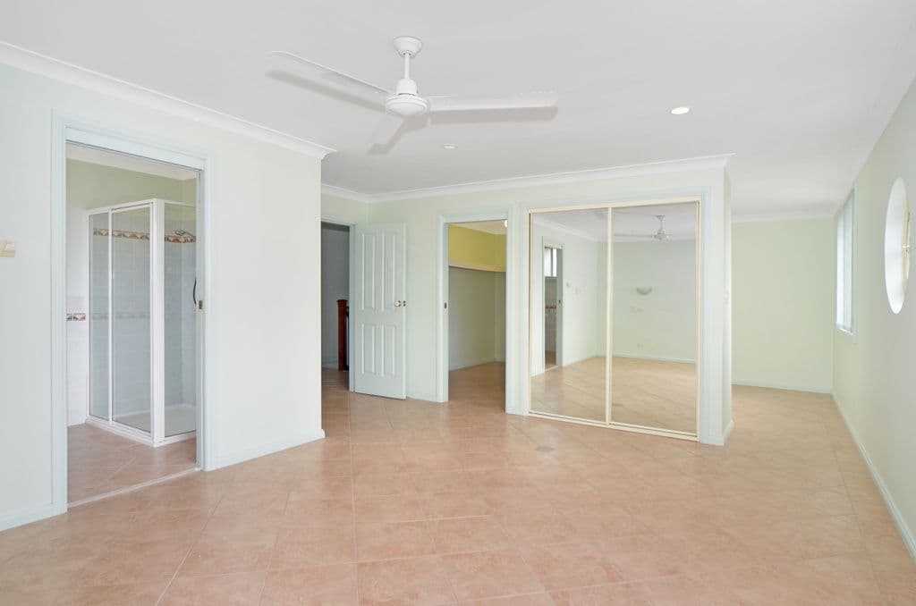 25 Wallis Close, Flinders - Thumbnail 7