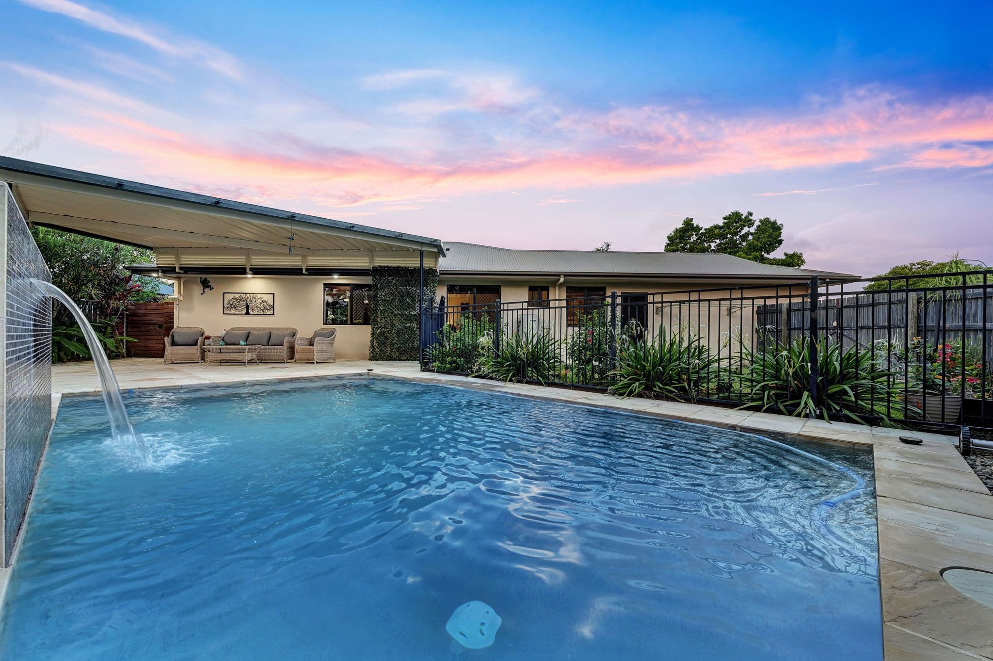 9 Bronte Court, Bushland Beach QLD 4818, Bushland Beach - Thumbnail 2