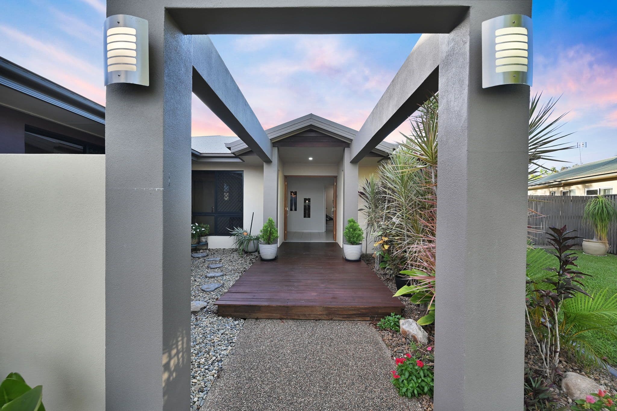 9 Bronte Court, Bushland Beach QLD 4818, Bushland Beach - Thumbnail 4