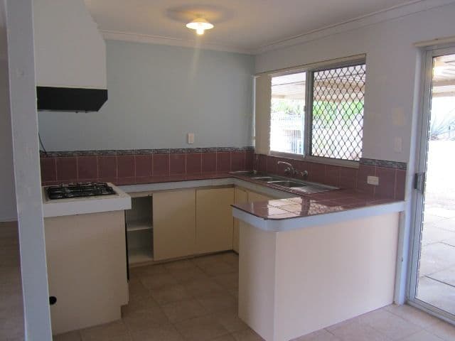 20 Tanson Road, PARMELIA WA 6167, Parmelia - Thumbnail 2