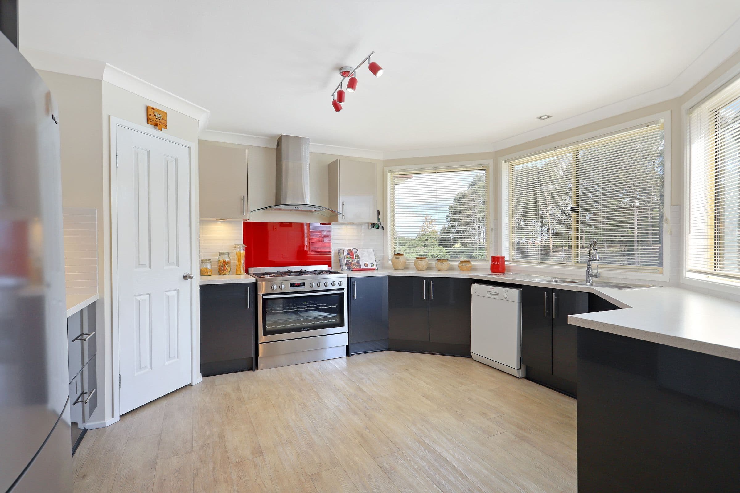 19 Tollgate Crescent, Windsor - Image 1