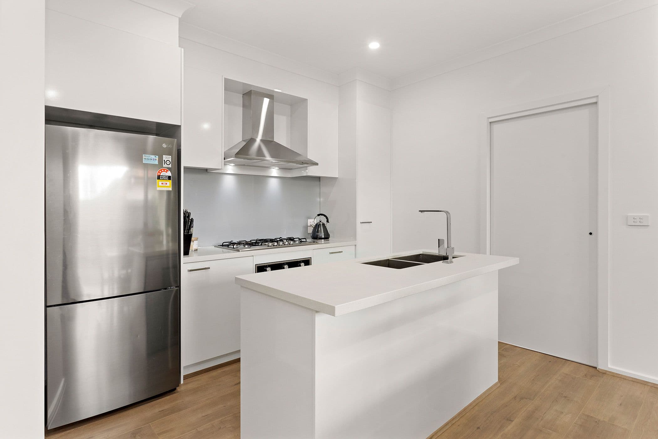 19 Voumard Street, Oakleigh South VIC 3167, Oakleigh South - Thumbnail 5