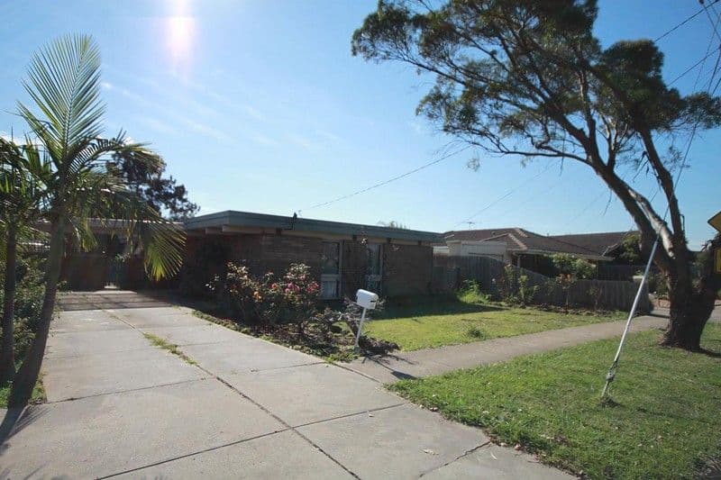 56 Spring Drive, HOPPERS CROSSING VIC 3029, Hoppers Crossing - Thumbnail 2