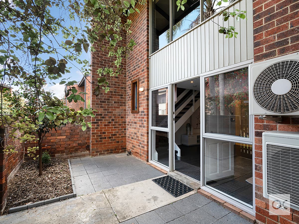 10/3 Witter Place, Brooklyn Park - Thumbnail 3