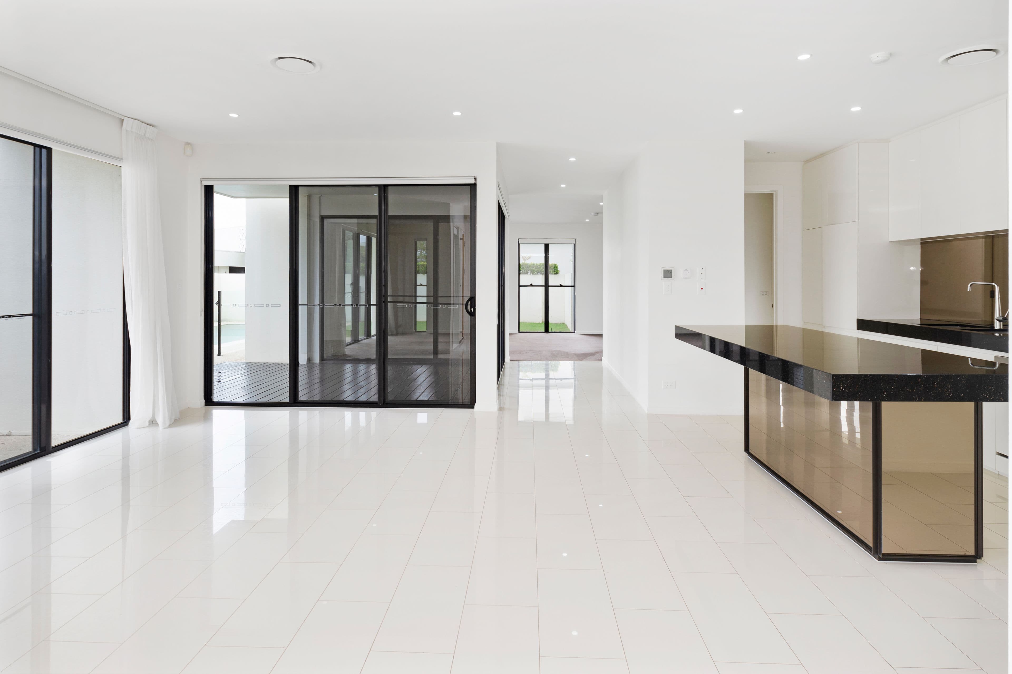 2640 The Address, Sanctuary Cove QLD 4212, Sanctuary Cove - Thumbnail 2