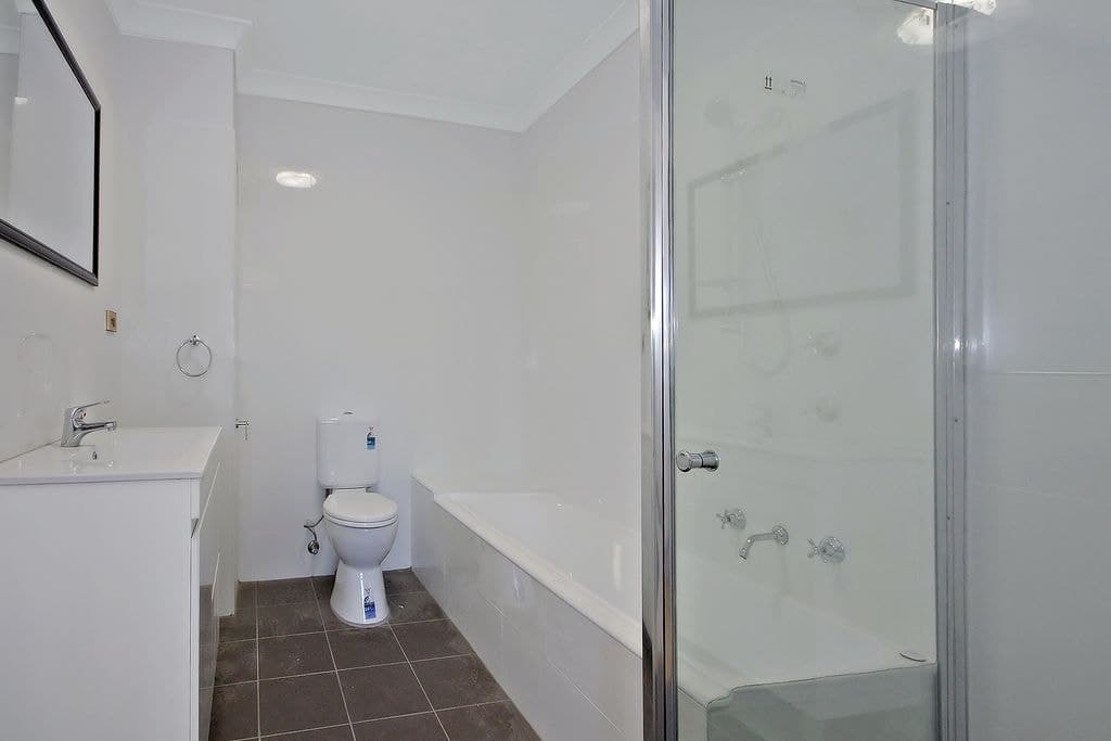 104/2 Riverpark Drive, Liverpool - Thumbnail 6