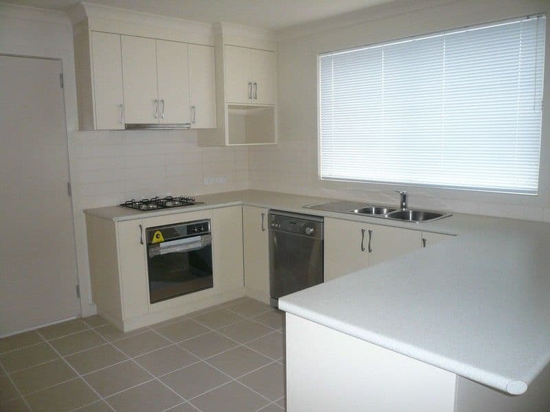 24 Ross Avenue, INVERMAY TAS 7248, Invermay - Thumbnail 2