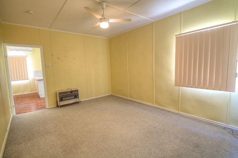 31 Coleman Street, LEICHHARDT QLD 4305, Leichhardt - Thumbnail 6