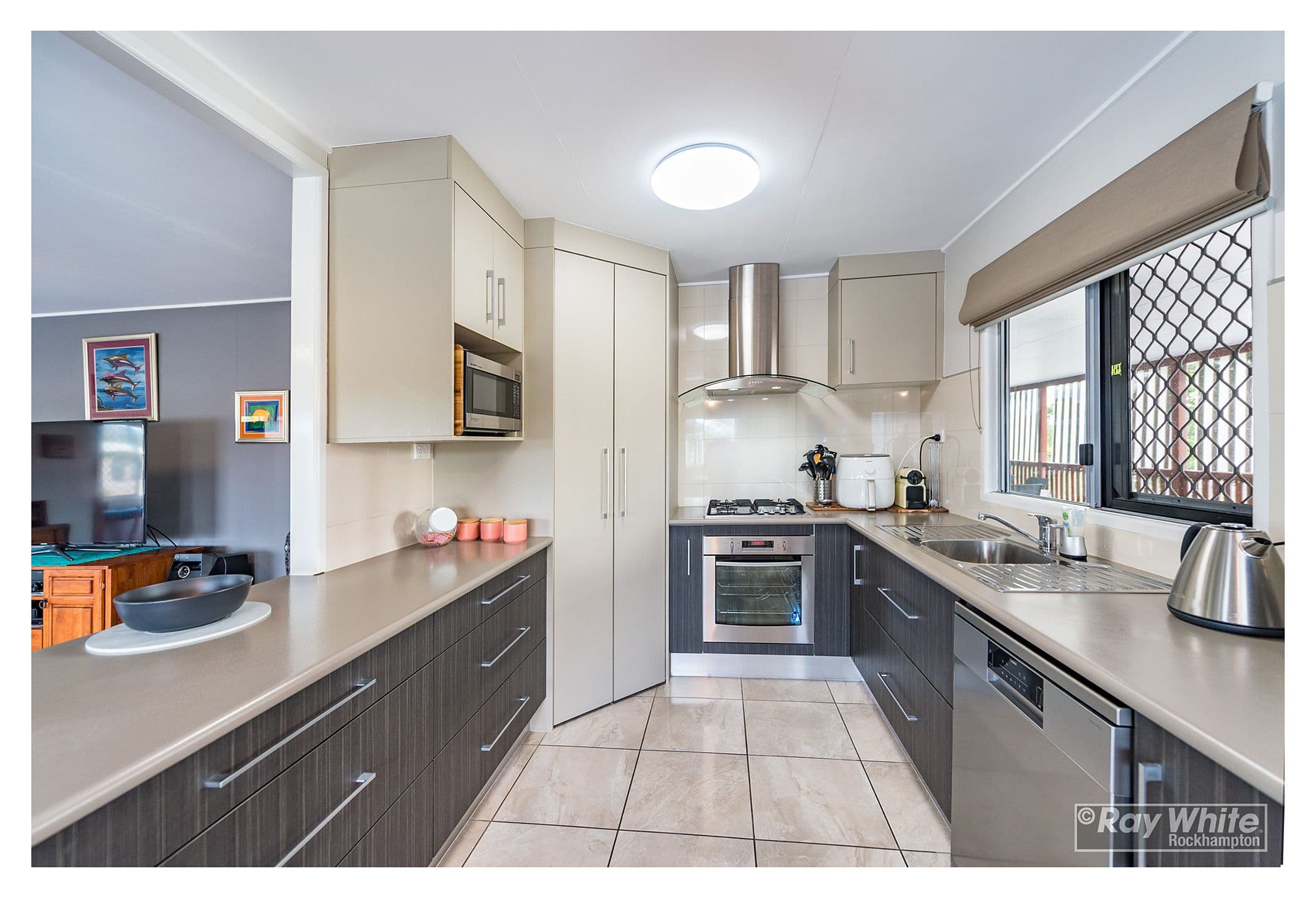 15 Snelling Street, Park Avenue QLD 4701, Park Avenue - Thumbnail 2