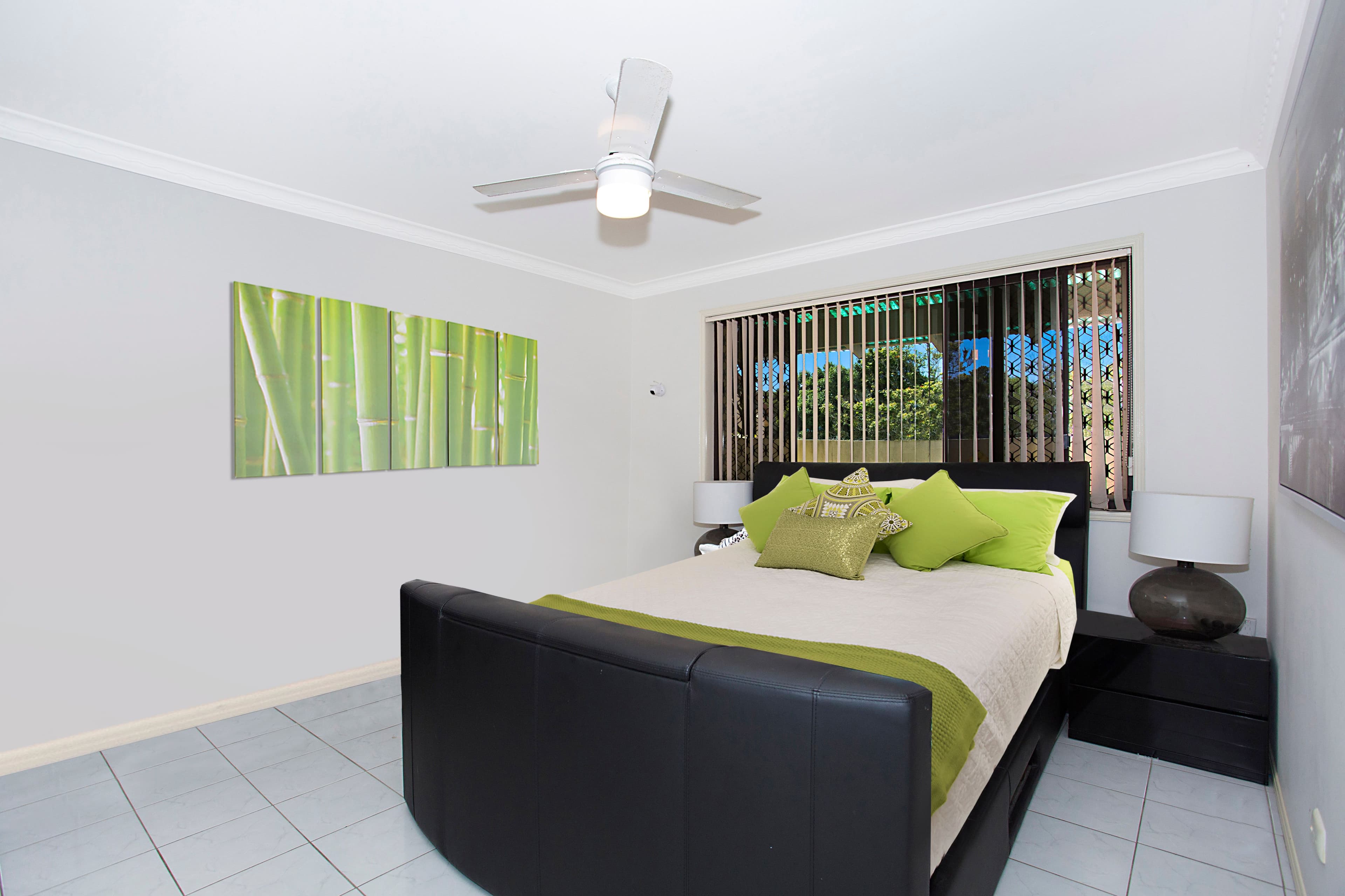 8 'Villa Floridia' 8 Dunlop Court, MERMAID WATERS QLD 4218, Mermaid Waters - Thumbnail 7