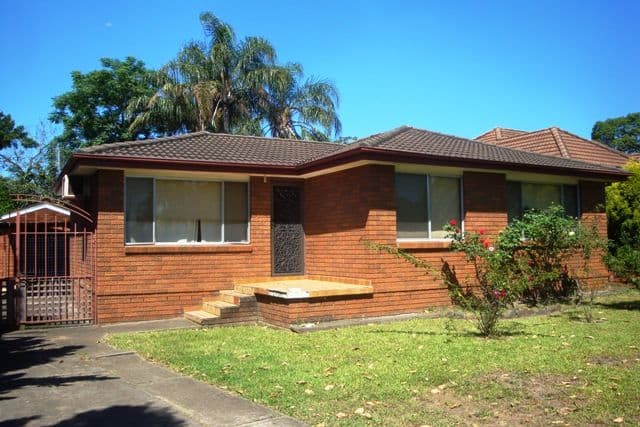 11 Westwood Street, PRAIRIEWOOD NSW 2176, Prairiewood - Image 1