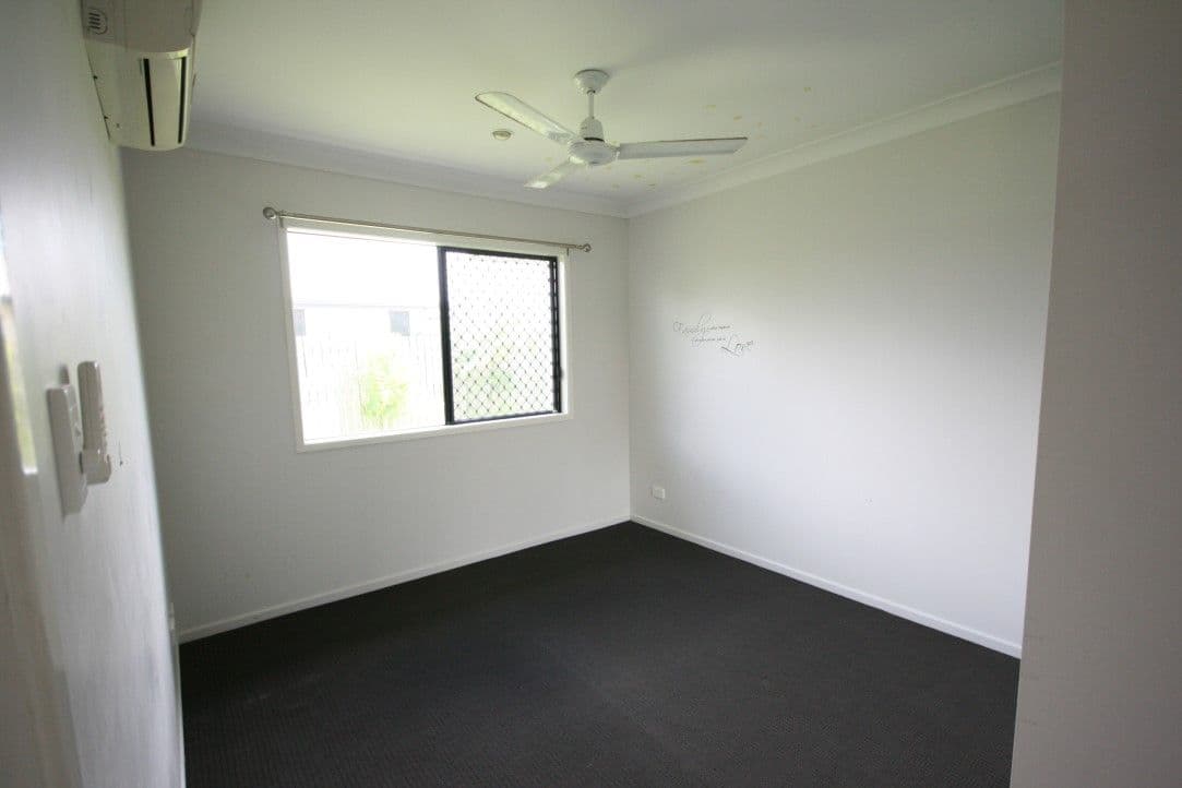 16 Pacific Avenue, Sarina QLD 4737, Sarina - Thumbnail 6