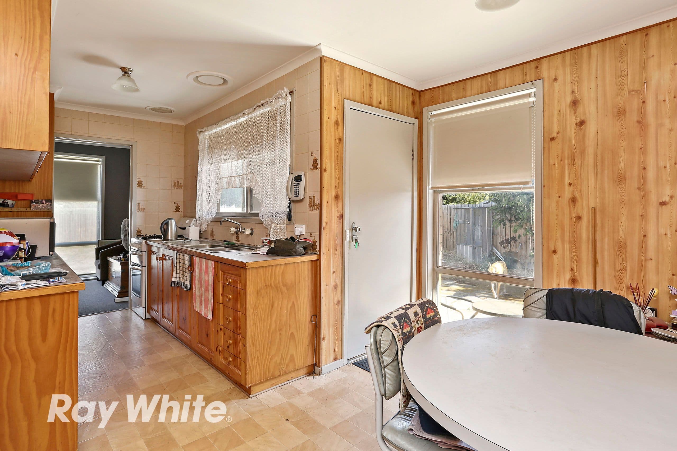 12 Sutcliffe Court, Corio VIC 3214, Corio - Thumbnail 3