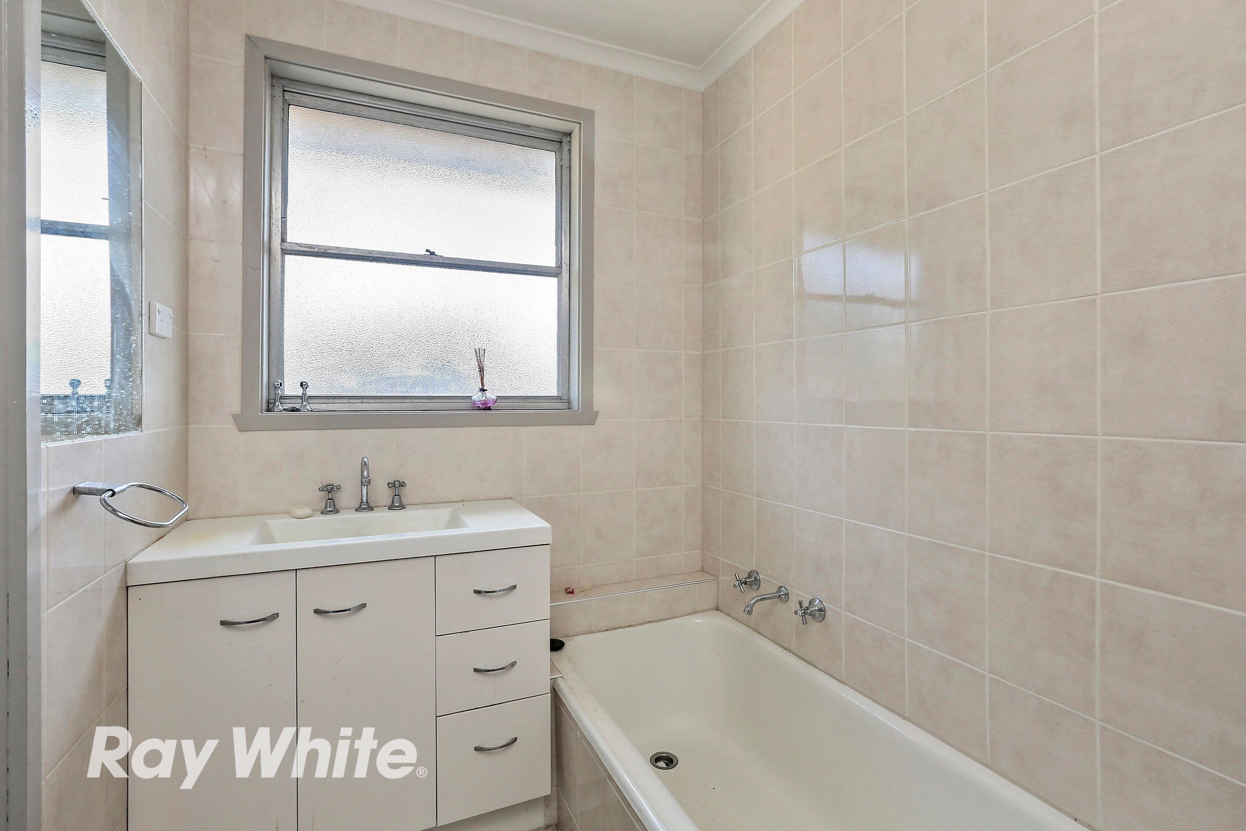 12 Sutcliffe Court, Corio VIC 3214, Corio - Thumbnail 5
