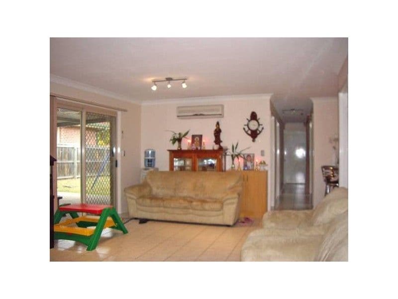 625 Archerfield Road, FOREST LAKE QLD 4078, Forest Lake - Thumbnail 2