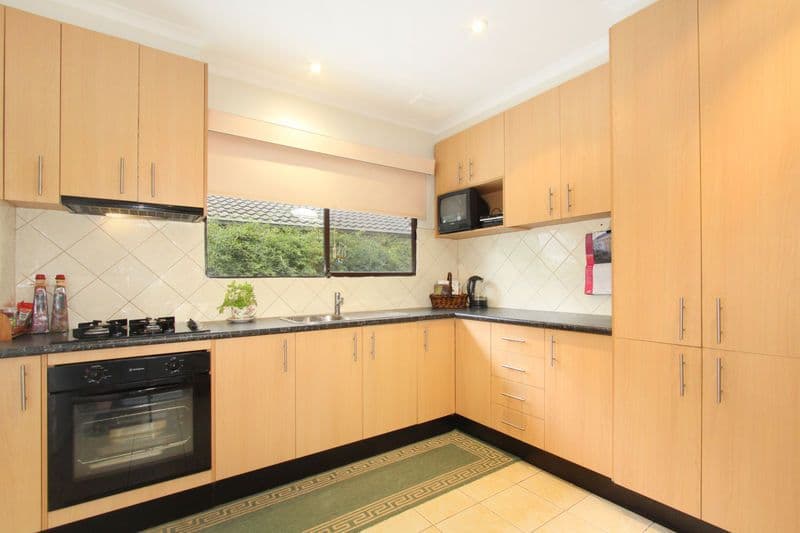 11 Coolac Street, CHADSTONE VIC 3148, Chadstone - Thumbnail 3