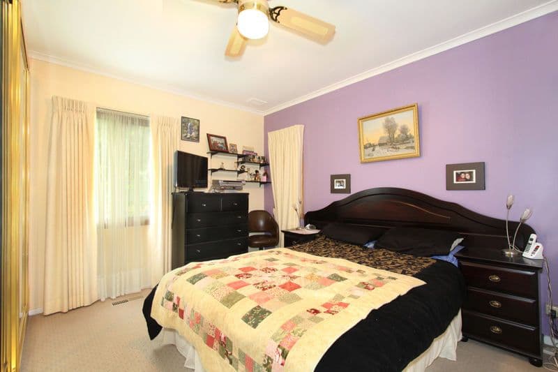 11 Coolac Street, CHADSTONE VIC 3148, Chadstone - Thumbnail 4