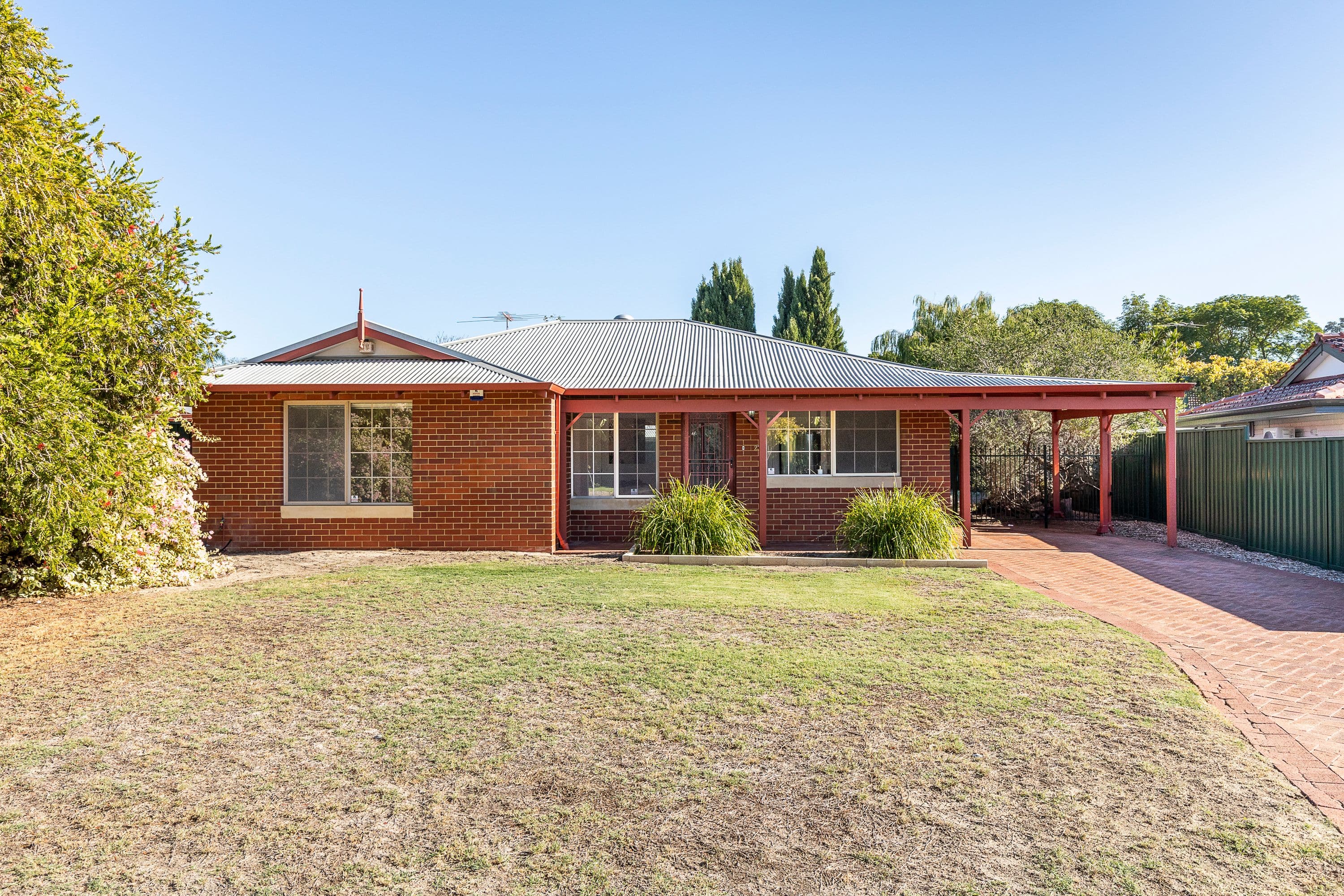 23 Brooks Drive, Bayswater WA 6053, Bayswater - Image 1