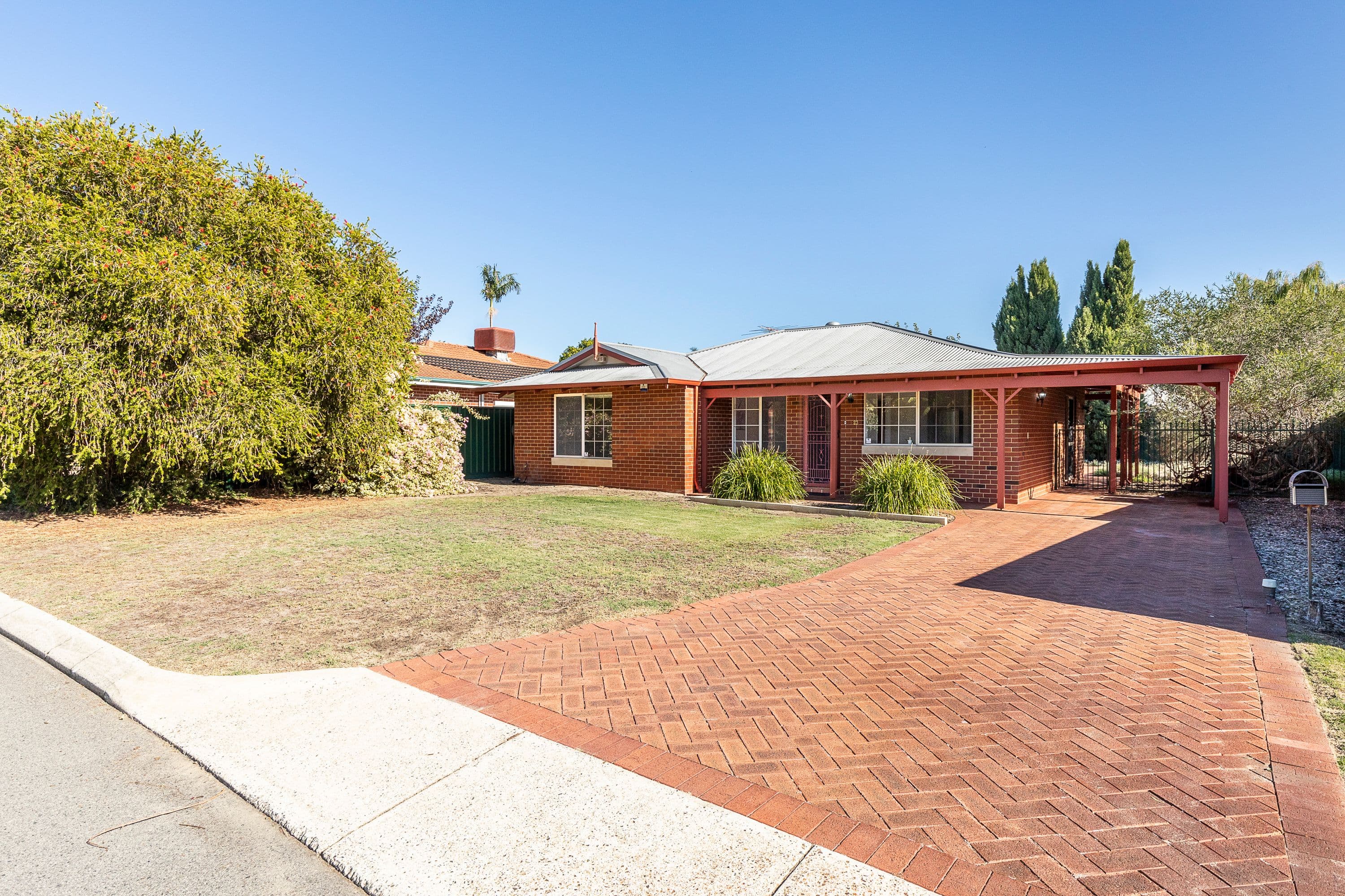 23 Brooks Drive, Bayswater WA 6053, Bayswater - Thumbnail 2