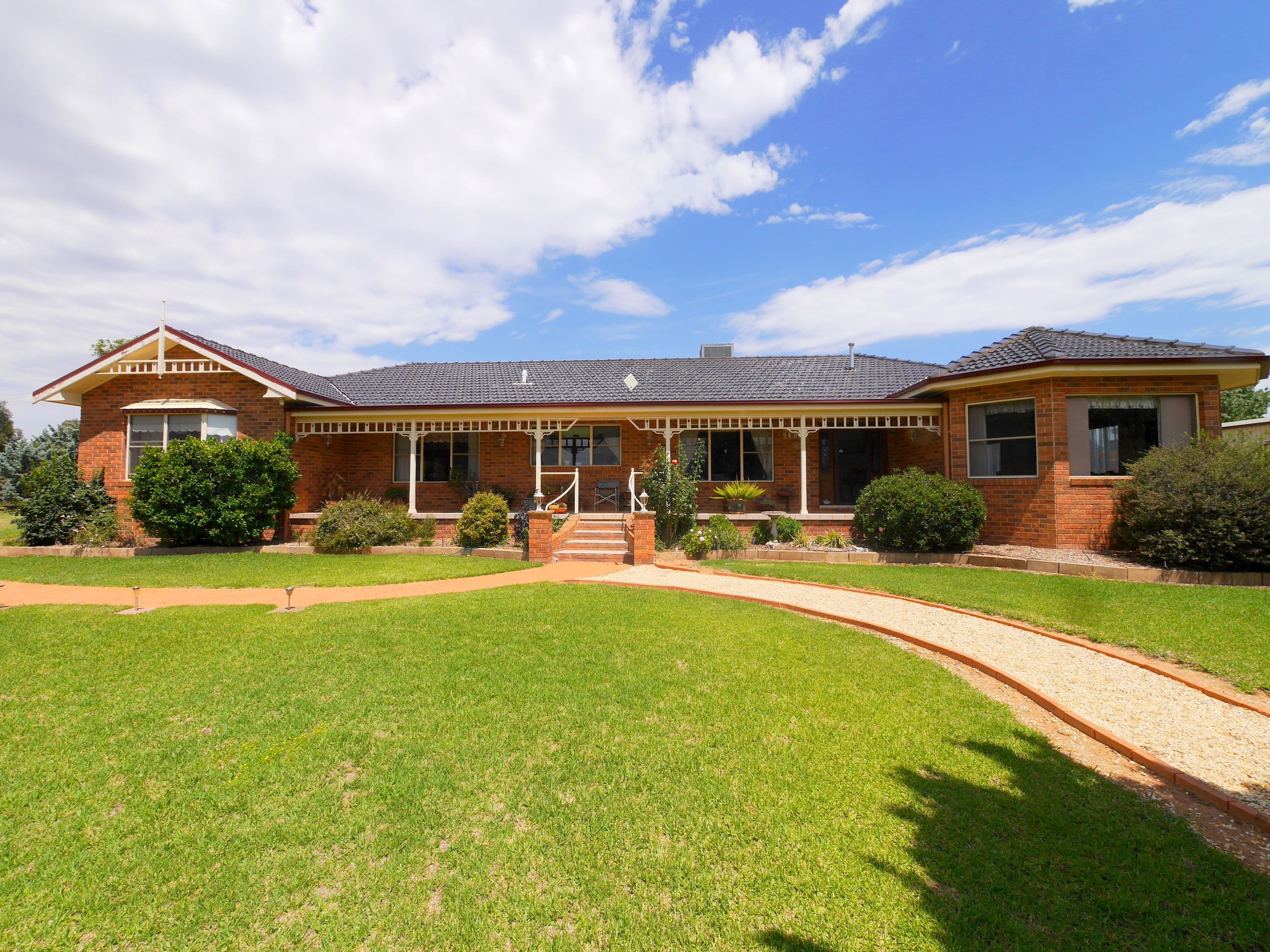 46 Boundary Road, Cowra - Thumbnail 2