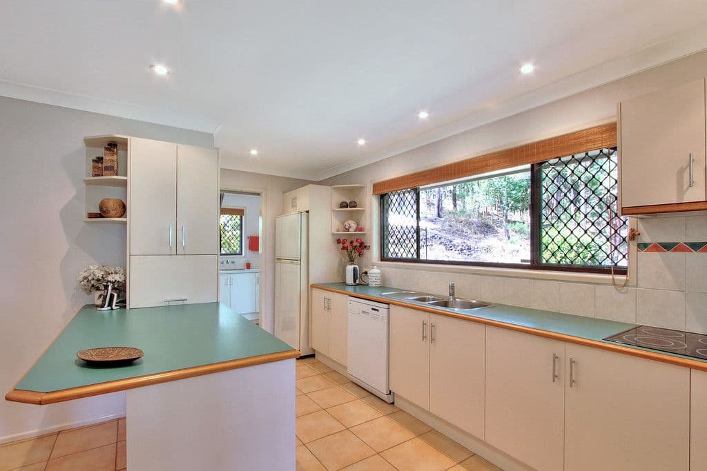 13 Glenmore Court, Springwood QLD 4127, Springwood - Thumbnail 7