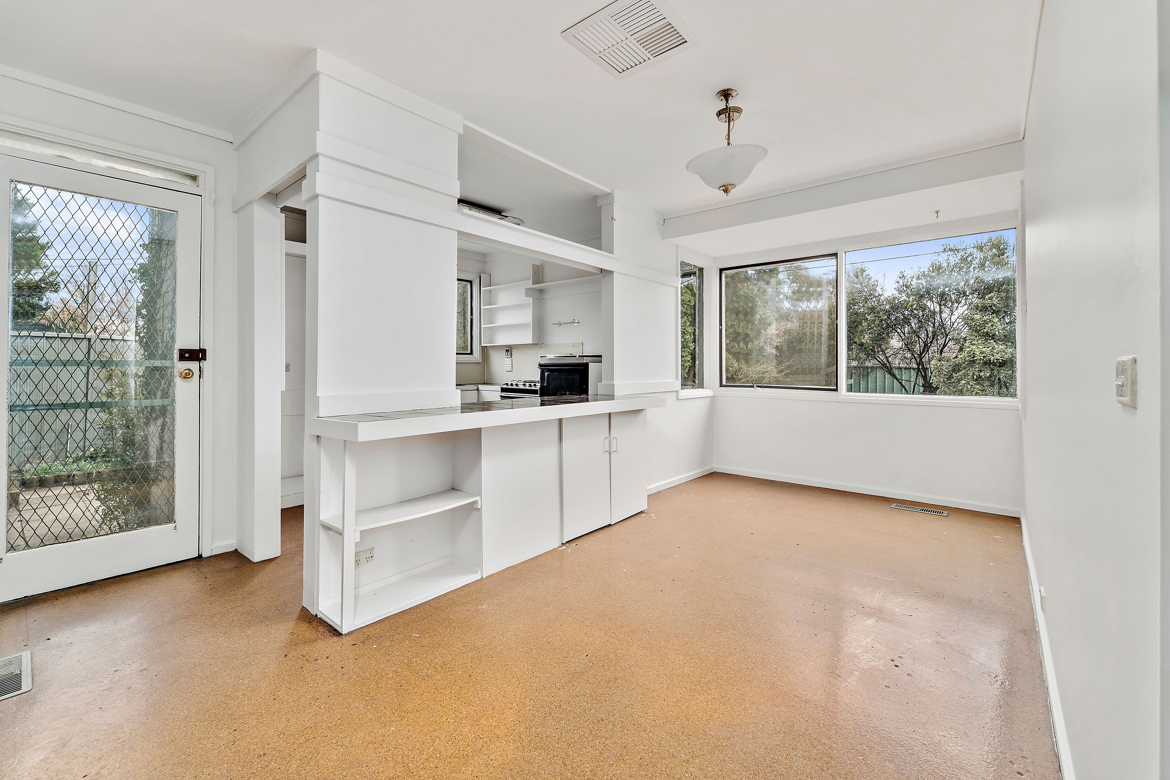 6 Cheeke Place, Latham ACT 2615, Latham - Thumbnail 4