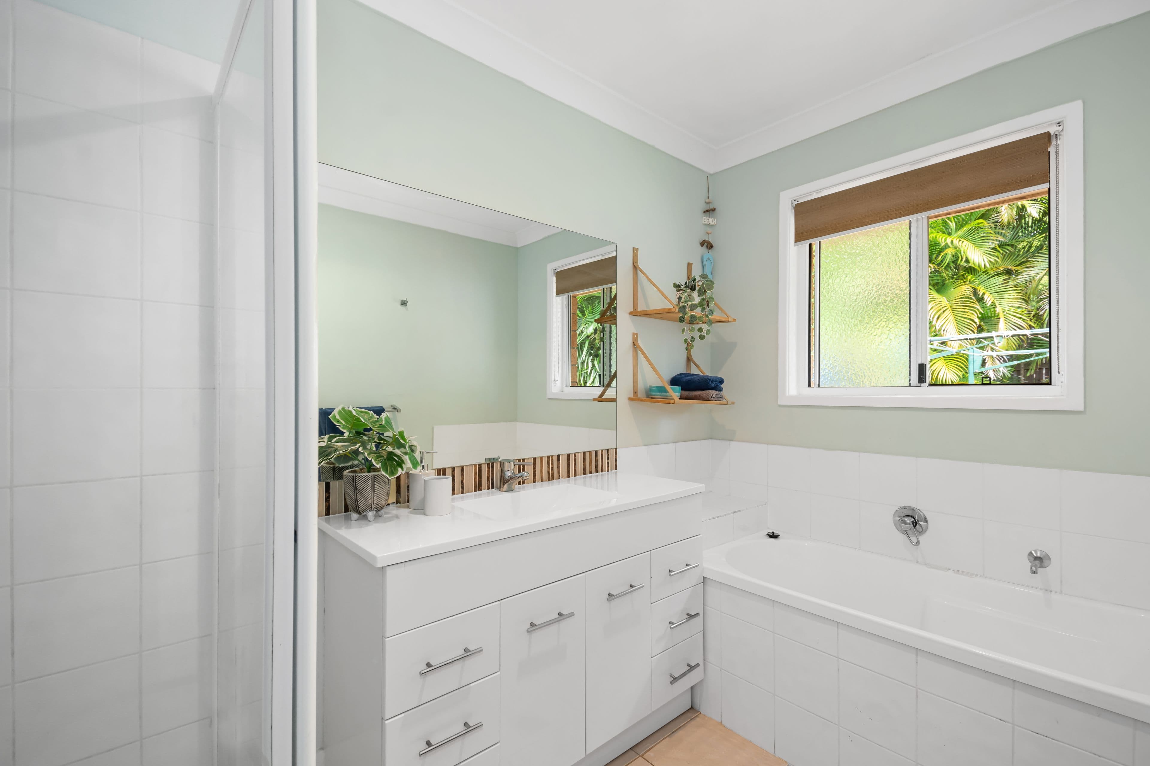 2 Edgemount Court, Oxenford QLD 4210, Oxenford - Thumbnail 6