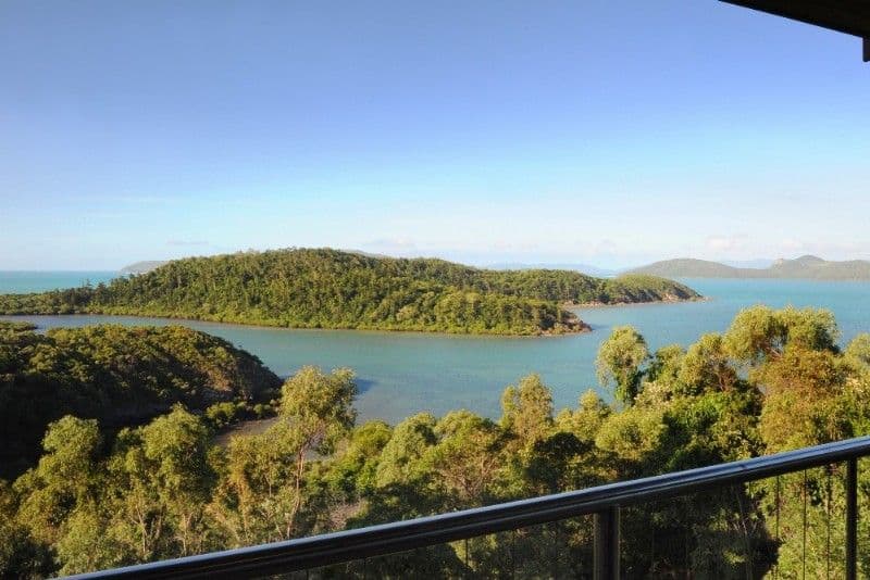 17 Passage Avenue, SHUTE HARBOUR QLD 4802, Shute Harbour - Thumbnail 2