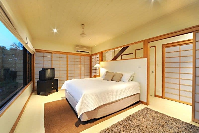17 Passage Avenue, SHUTE HARBOUR QLD 4802, Shute Harbour - Thumbnail 4