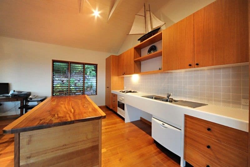 17 Passage Avenue, SHUTE HARBOUR QLD 4802, Shute Harbour - Thumbnail 7