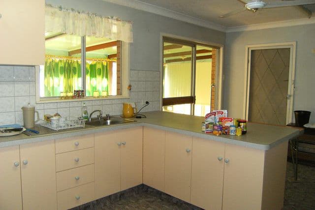 13 Cooper, PITTSWORTH QLD 4356, Pittsworth - Thumbnail 3